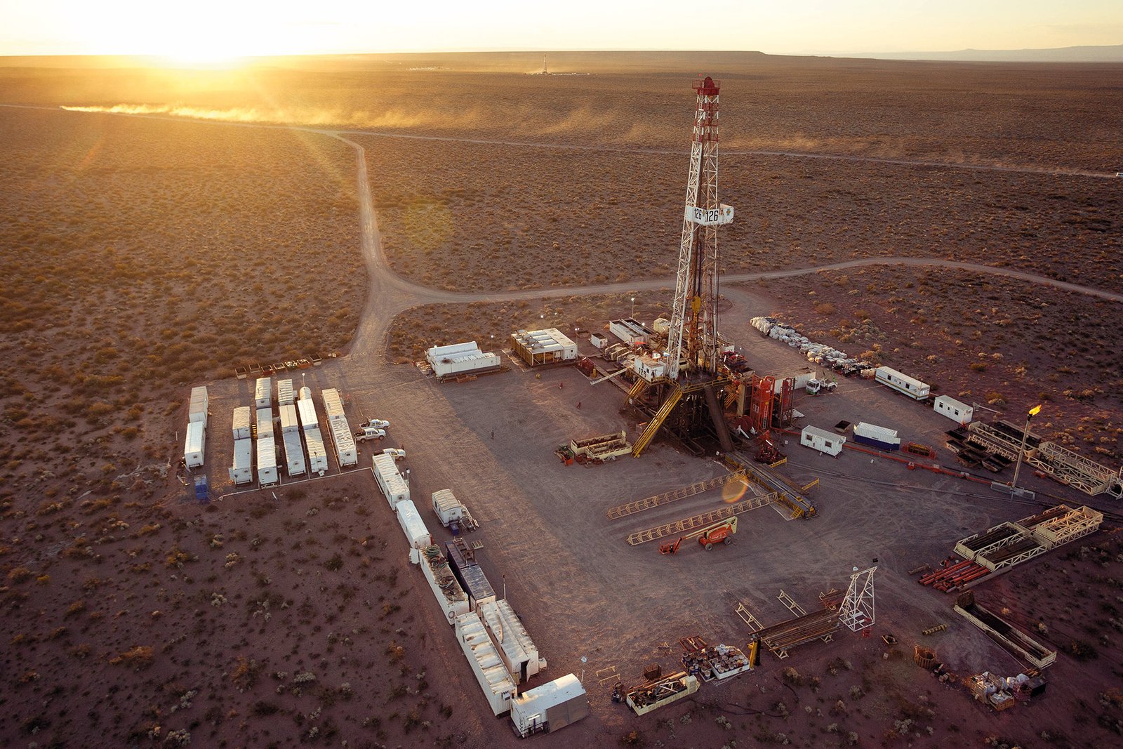 YPF investors seek U.S. Supreme Court review of overturned $16 billion judgment